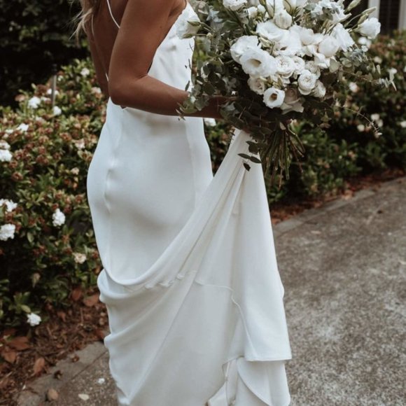 Grace Loves Lace - SUMMER Wedding Gown - Picture 3 of 11